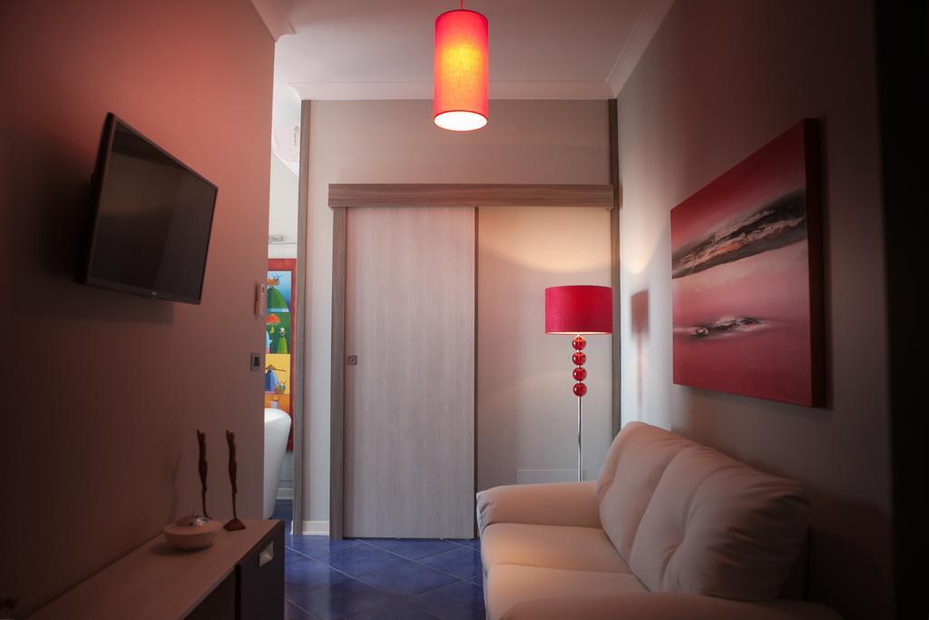 Del Gaudio Guesthouse Torre Melissa Exteriör bild