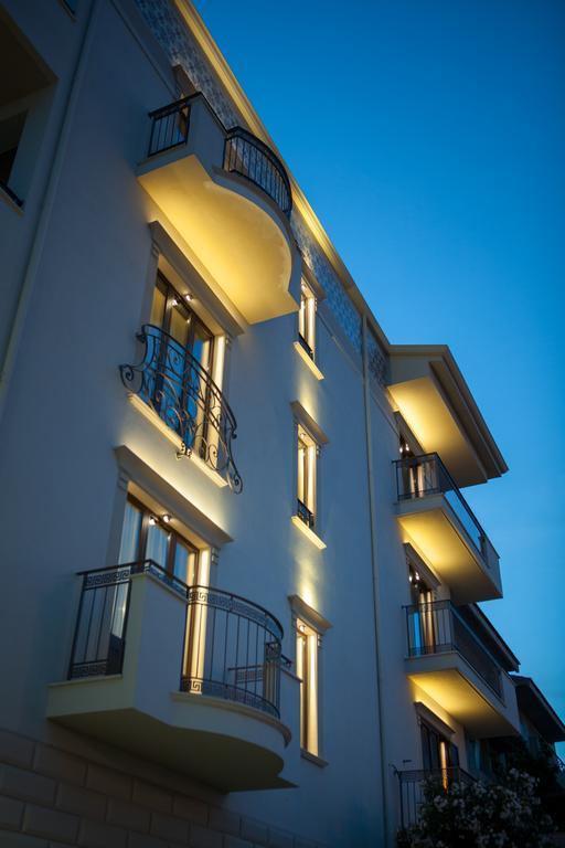 Del Gaudio Guesthouse Torre Melissa Exteriör bild