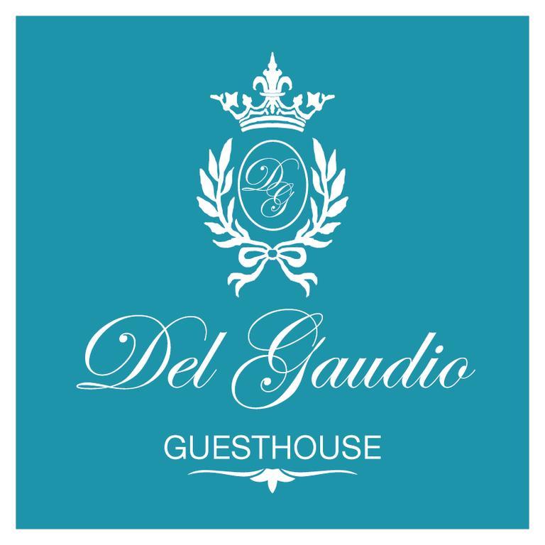 Del Gaudio Guesthouse Torre Melissa Exteriör bild