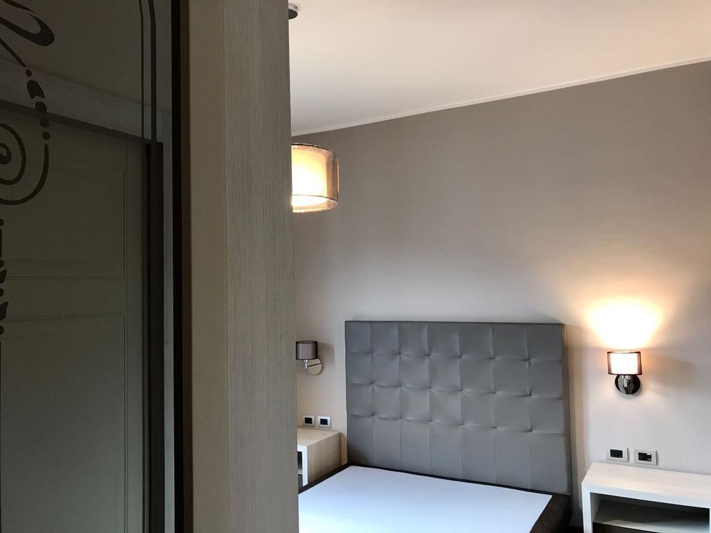 Del Gaudio Guesthouse Torre Melissa Exteriör bild